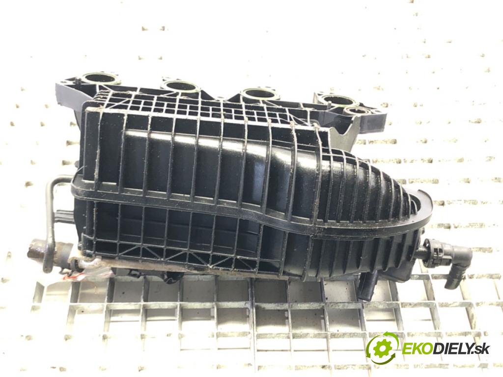 VW GOLF VI (5K1) 2008 - 2014    1.2 TSI 77 kW [105 KM] benzyna 2008 - 2012  Potrubie sacie, sanie 03F145749B (Sacie potrubia)