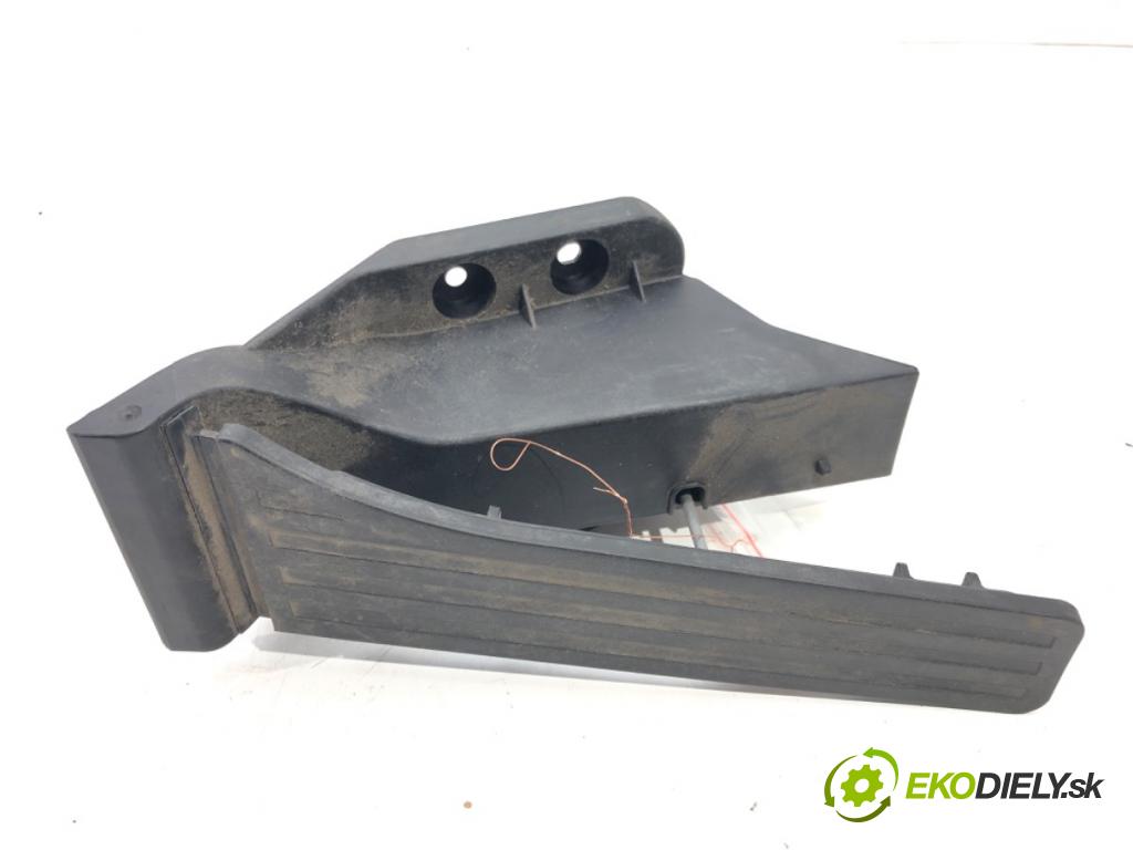 MERCEDES-BENZ KLASA E (W212) 2009 - 2016    E 200 CDI / BlueTEC (212.005, 212.006) 100 kW [136  Potenciometer plynového pedálu A2223001000 (Pedále)