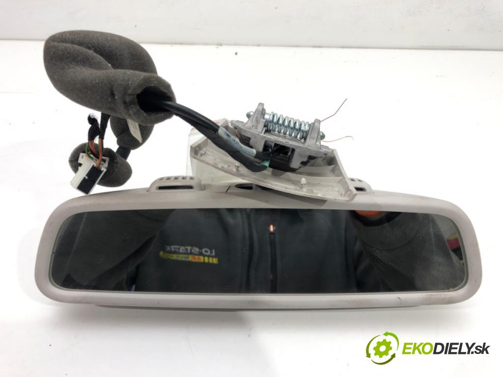 MERCEDES-BENZ KLASA E (W212) 2009 - 2016    E 200 CDI / BlueTEC (212.005, 212.006) 100 kW [136  zpětné zrcátko vnitřní  (Světla vnitřní)