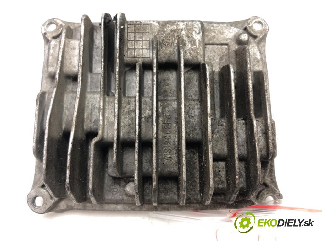 MERCEDES-BENZ KLASA E (W212) 2009 - 2016    E 200 CDI / BlueTEC (212.005, 212.006) 100 kW [136  Menič XENON A2129005324 (Riadiace jednotky xenónu)