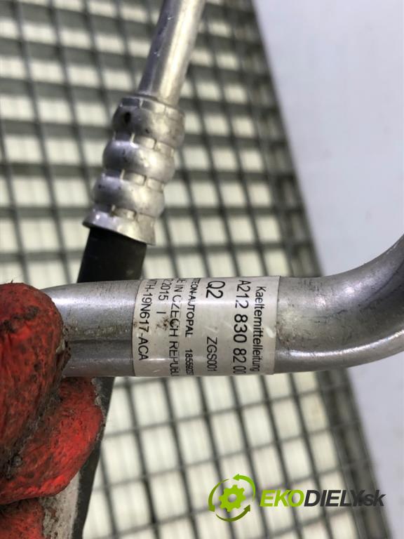 MERCEDES-BENZ KLASA E (W212) 2009 - 2016    E 200 CDI / BlueTEC (212.005, 212.006) 100 kW [136  rúrka klimatizácie A2128308200 (Rúrky klimatizácie)