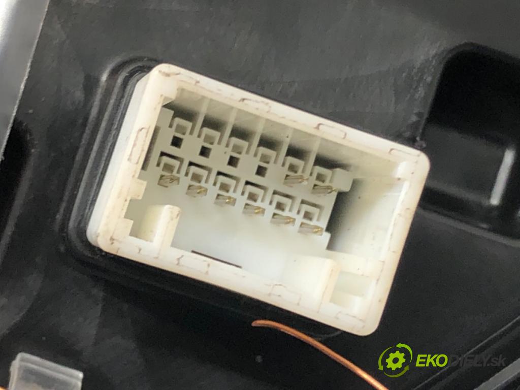 HYUNDAI KONA SUV 2022 88 kW 1.0 T-GDi 998 Spätné zrkadlo pravy