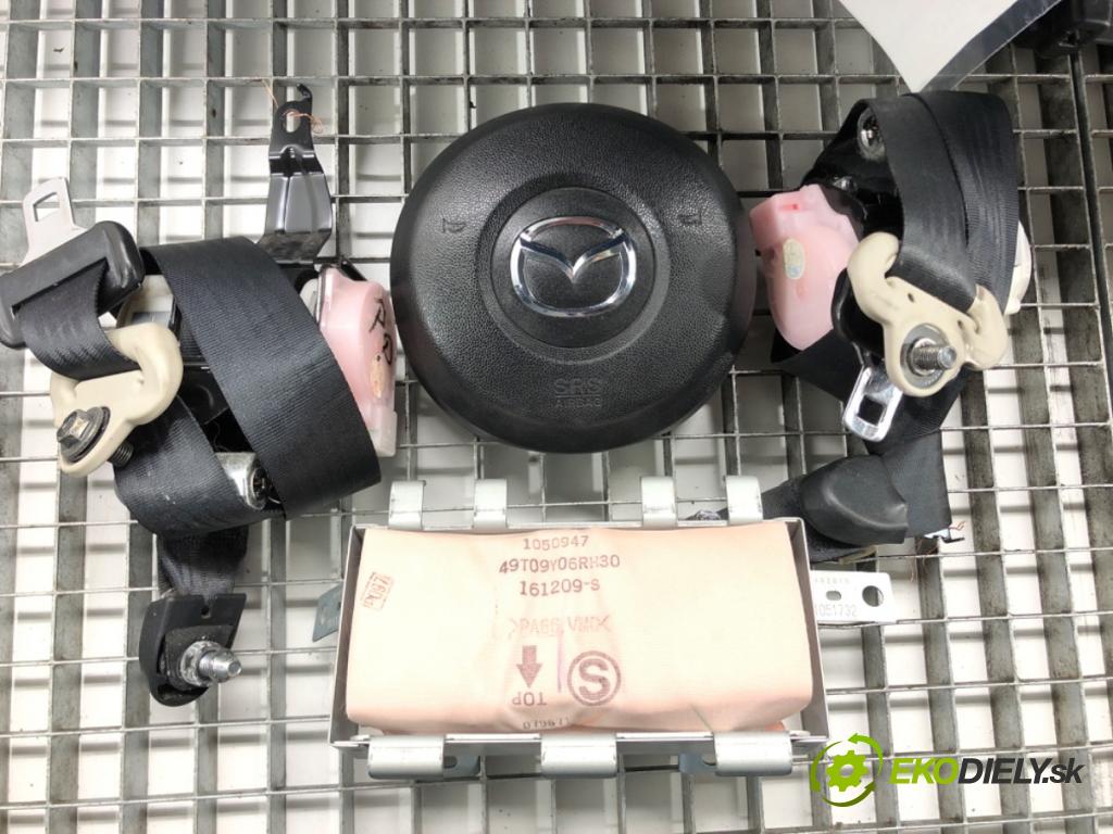 MAZDA 2 (DE_, DH_) 2007 - 2015    1.6 MZ-CD 66 kW [90 KM] olej napędowy 2008 - 2015  Palubná doska silentbloku pasy
