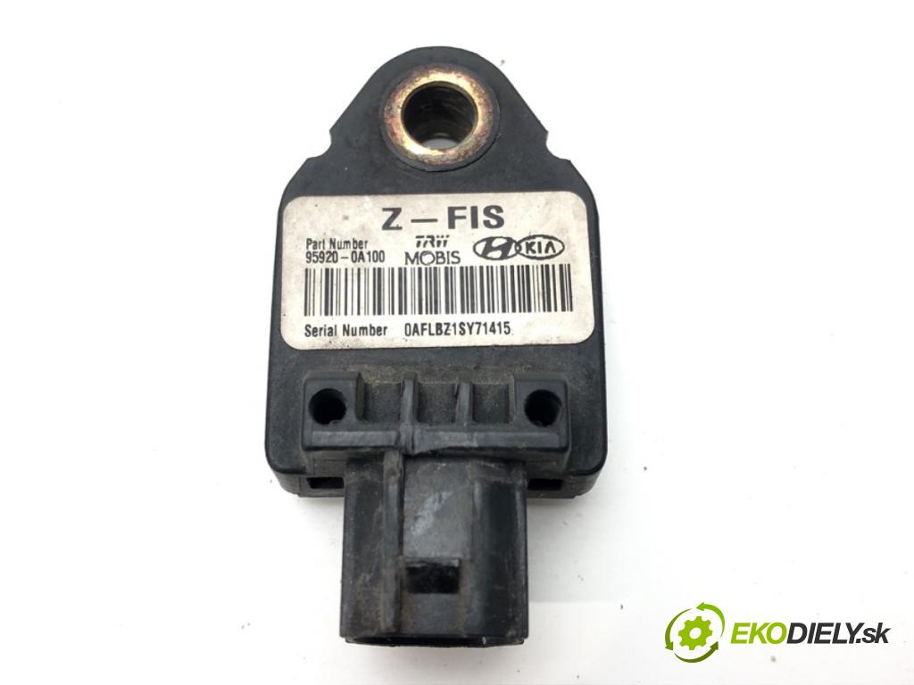 HYUNDAI i30 Kombi (FD) 2007 - 2012    1.4 80 kW [109 KM] benzyna 2009 - 2012  Snímač nárazu 95920-0A100 (Snímače nárazu)