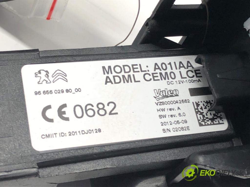PEUGEOT 508 I (8D_) 2010 - 2018    2.0 HDi 120 kW [163 KM] olej napędowy 2010 - 2018  spinačka 9665602980 (Spínacie skrinky a kľúče)