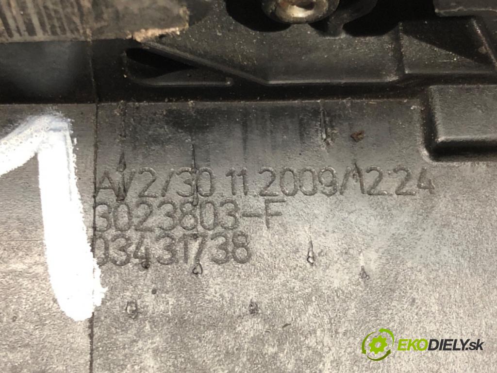 OPEL INSIGNIA A (G09) 2008 - 2017    2.0 CDTI (68) 96 kW [131 KM] olej napędowy 2008 - 2017  zámok dveře levý přední část