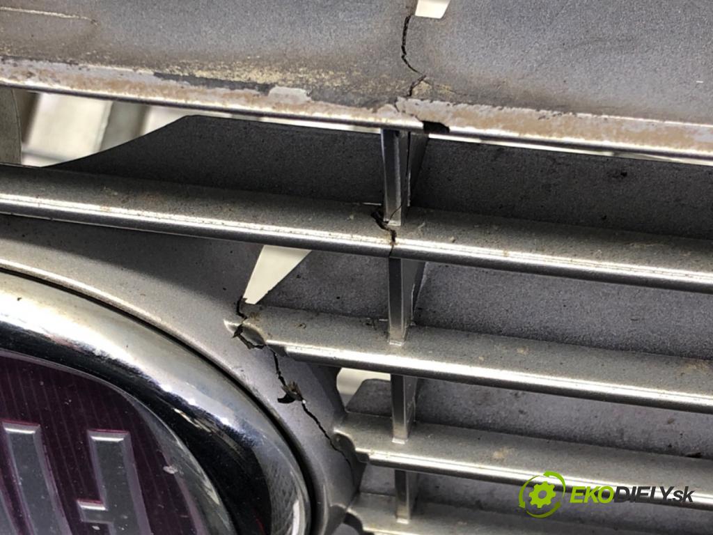 FIAT LINEA (323_, 110_) 2006 - 2022    1.4 T-Jet (323AXC1A) 88 kW [120 KM] benzyna 2007 -  mřížka maska  (Mřížky (masky) chladičů)