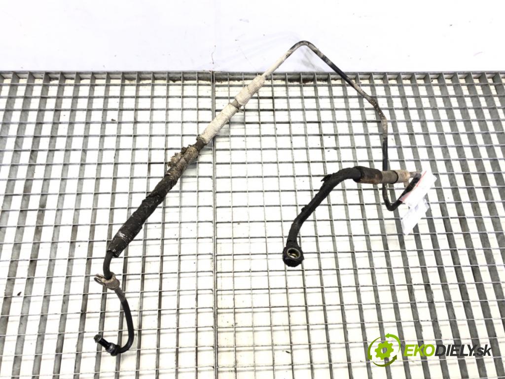 VW POLO (6N2) 1999 - 2001    1.4 44 kW [60 KM] benzyna 1999 - 2001  hadica servočerpadlo  (Rúrky, hadice servočerpadla)