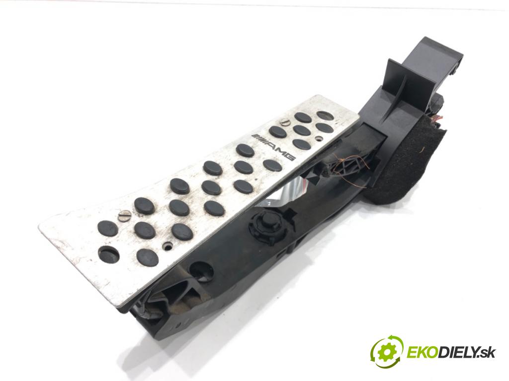 MERCEDES-BENZ CLS (C219) 2004 - 2011    CLS 320 CDI (219.322) 165 kW [224 KM] olej napędowy 2005 - 2010  Potenciometer plynu A2113010001 (Pedále)