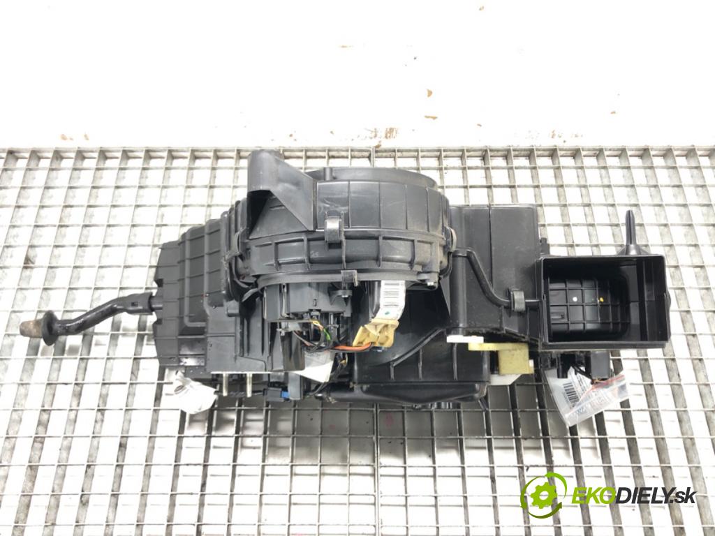 CITROEN JUMPY (VF7) 2007 - 2016    2.0 HDi 120 88 kW [120 KM] olej napędowy 2007 - 20  ventilátor kúrenia zad 1497448080