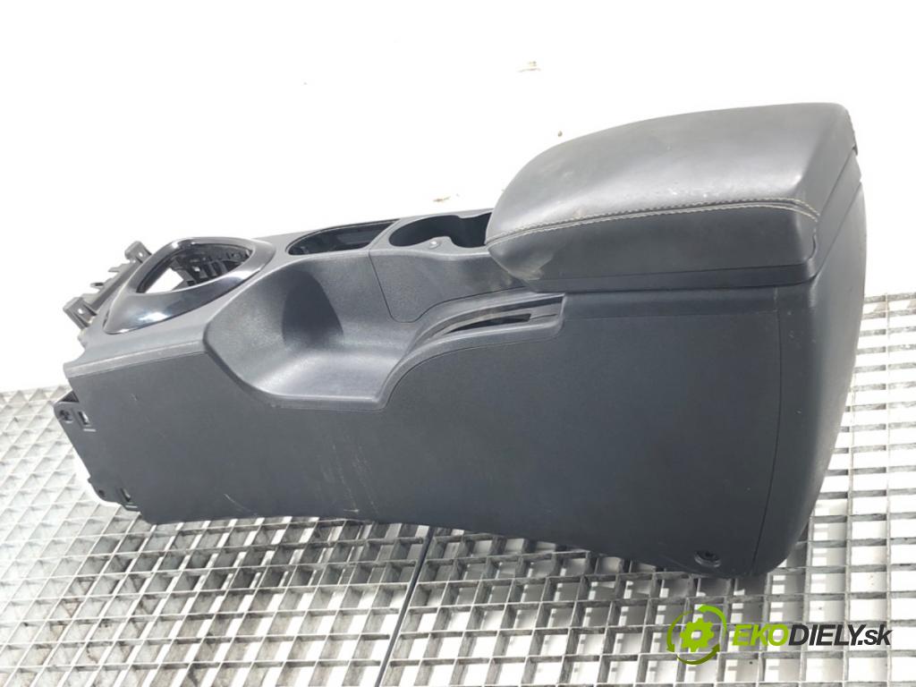 NISSAN QASHQAI / QASHQAI +2 I (J10, NJ10, JJ10E) 2006 - 2014    2.0 Napęd na wszystkie koła 104 kW [141 KM] benzyna 2007 - 2013  Lakťová opierka P13149A77000 (Lakťové opierky)