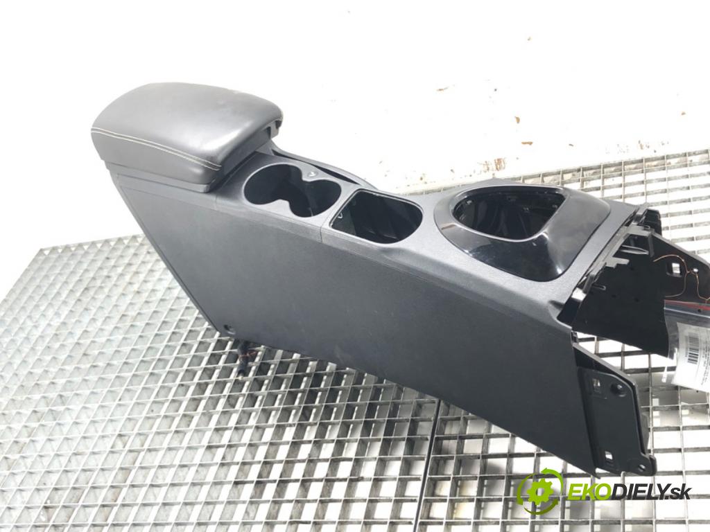 NISSAN QASHQAI / QASHQAI +2 I (J10, NJ10, JJ10E) 2006 - 2014    2.0 Napęd na wszystkie koła 104 kW [141 KM] benzyna 2007 - 2013  Lakťová opierka P13149A77000 (Lakťové opierky)