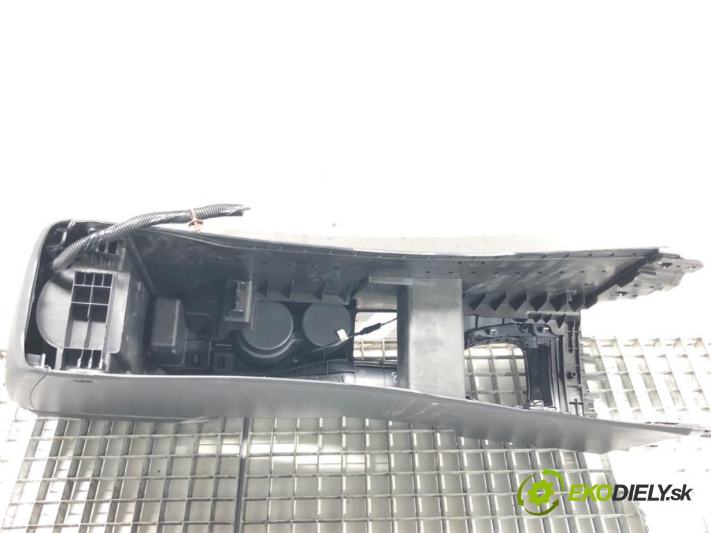 NISSAN QASHQAI / QASHQAI +2 I (J10, NJ10, JJ10E) 2006 - 2014    2.0 Napęd na wszystkie koła 104 kW [141 KM] benzyna 2007 - 2013  Lakťová opierka P13149A77000 (Lakťové opierky)