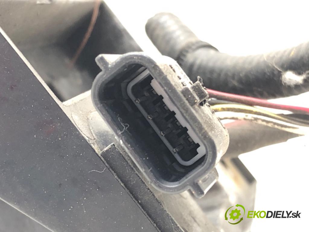 NISSAN QASHQAI / QASHQAI +2 I (J10, NJ10, JJ10E) 2006 - 2014    2.0 Napęd na wszystkie koła 104 kW [141 KM] benzyna 2007 - 2013  KAMERA ASISTENT: PASA 284F1BR00B