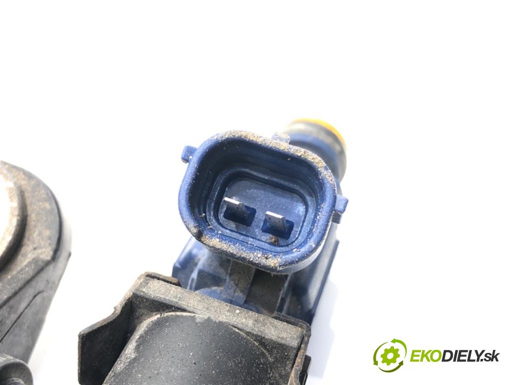 KIA PICANTO I (SA) 2004 - 2012    1.0 45 kW [61 KM] benzyna 2004 - 2011  Lišta vstrekovacia 35310-02900 (Vstrekovacie lišty)