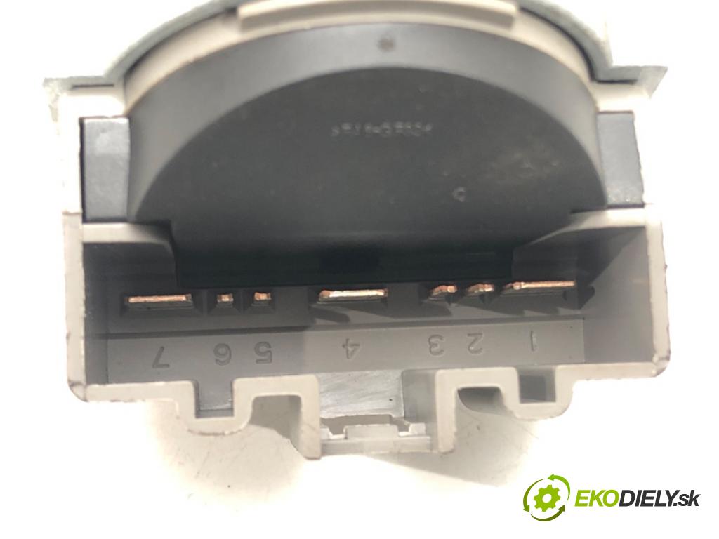 FORD FOCUS II (DA_, HCP, DP) 2004 - 2013    1.6 Ti 85 kW [115 KM] benzyna 2004 - 2012  spinačka 6E5T-15607-BA (Spínacie skrinky a kľúče)