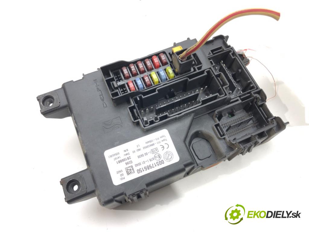 FIAT GRANDE PUNTO (199_) 2005 - 2022    1.3 D Multijet 55 kW [75 KM] olej napędowy 2005 -   modul BSI 00517986150 (Pojistkové skříňky)