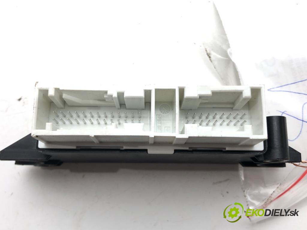 SKODA FABIA III Kombi (NJ5) 2014 - 2022    1.0 44 kW [60 KM] benzyna 2014 - 2022  Modul PDC 5Q0919283G (Ostatné)