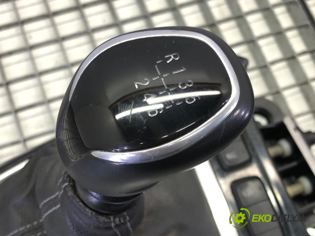 OPEL CROSSLAND X / CROSSLAND (P17, P2QO) 2017 - 2022    1.5 Turbo D (75) 75 kW [102 KM] olej napędowy 2018  Kulisa 1000573614 (Rýchlostné páky / kulisy)