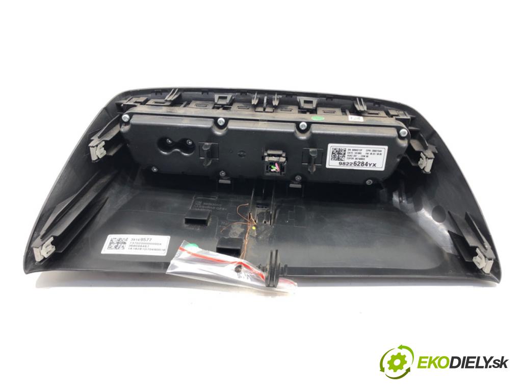 OPEL CROSSLAND X / CROSSLAND (P17, P2QO) 2017 - 2022    1.5 Turbo D (75) 75 kW [102 KM] olej napędowy 2018  Panel ovládania kúrenia 98226284 (Prepínače, spínače, tlačidlá a ovládače kúrenia)