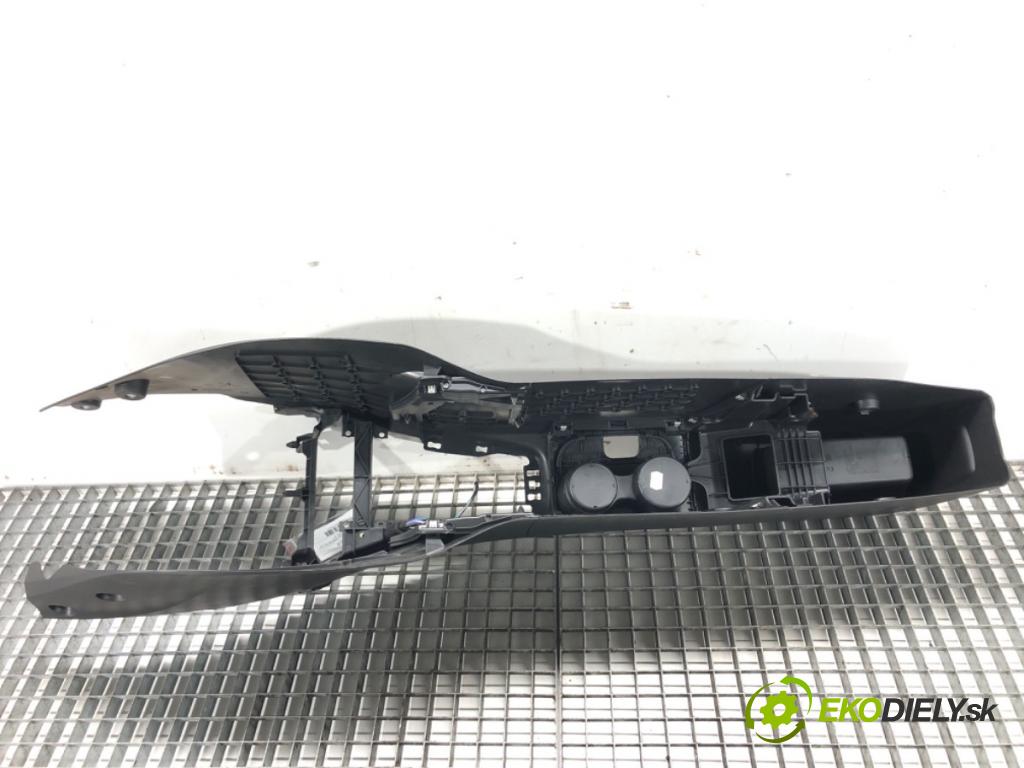 OPEL CROSSLAND X / CROSSLAND (P17, P2QO) 2017 - 2022    1.5 Turbo D (75) 75 kW [102 KM] olej napędowy 2018  Tunel stredový 13464984 (Stredový tunel / panel)