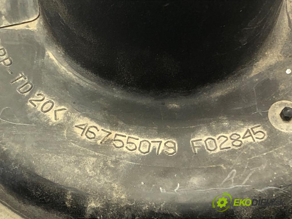 FIAT PUNTO (188_) 1999 - 2012    1.8 130 HGT (188.738, .718) 96 kW [130 KM] benzyna 1999 - 2012  Obal filtra vzduchu 46755079 46755085 (Obaly filtrov vzduchu)