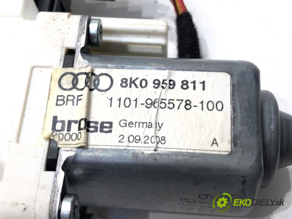 AUDI A4 B8 Avant (8K5) 2007 - 2015    2.0 TDI 125 kW [170 KM] olej napędowy 2008 - 2012  mechanismus okna levý zadní část 8K0959811