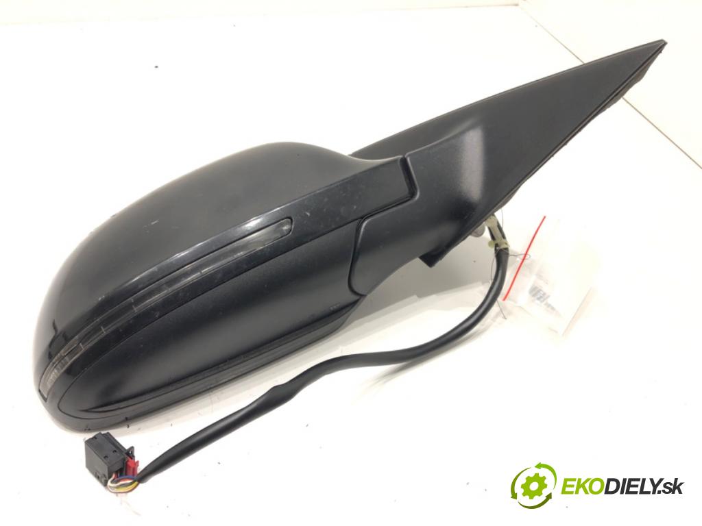 AUDI A4 B8 Kombi 2008 125 kW 2.0 TDI 1968 Spätné zrkadlo pravy