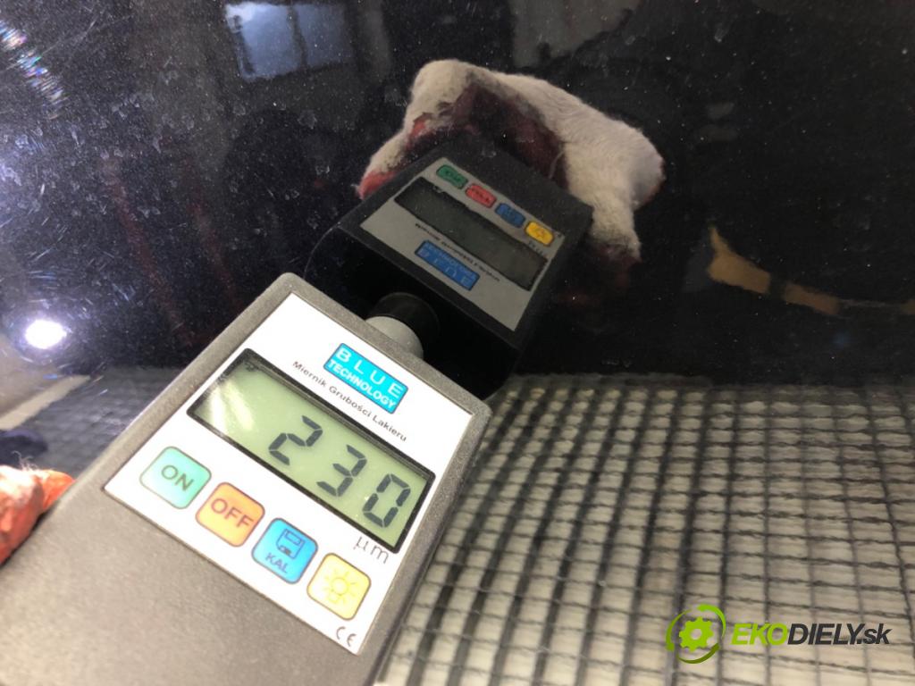 AUDI A4 B8 Kombi 2008 125 kW 2.0 TDI 1968 Dvere pravy predný