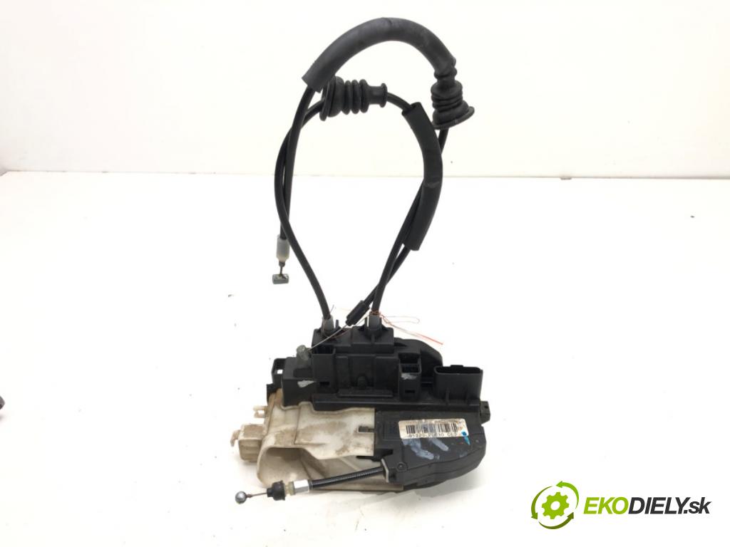 HYUNDAI i30 (FD) 2007 - 2012    2.0 105 kW [143 KM] benzyna 2007 - 2011  zámok dveře pravý přední část 81320-2L030