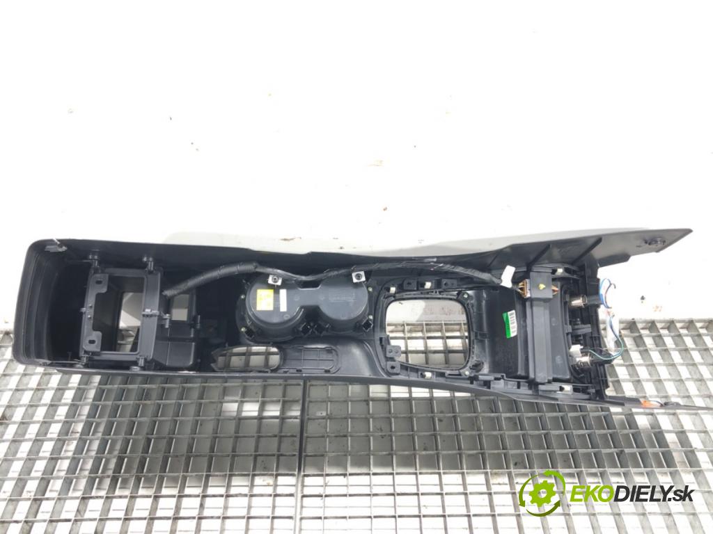 HYUNDAI i30 (FD) 2007 - 2012    2.0 105 kW [143 KM] benzyna 2007 - 2011  Tunel stredový 84651-2L100 (Stredový tunel / panel)