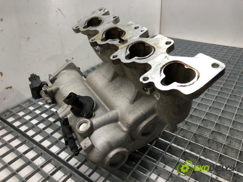 HYUNDAI i30 (FD) 2007 - 2012    2.0 105 kW [143 KM] benzyna 2007 - 2011  Potrubie sacie, sanie G4GC (Sacie potrubia)