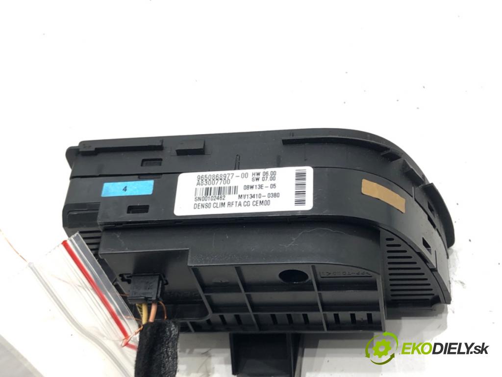 CITROEN C4 PICASSO I nadwozie wielkoprzestrzenne (MPV) (UD_) 2006 - 2015    2.0 i 16V 103 kW [140 KM] benzyna 2007 - 2013  Panel ovládania kúrenia 9650868977 (Prepínače, spínače, tlačidlá a ovládače kúrenia)