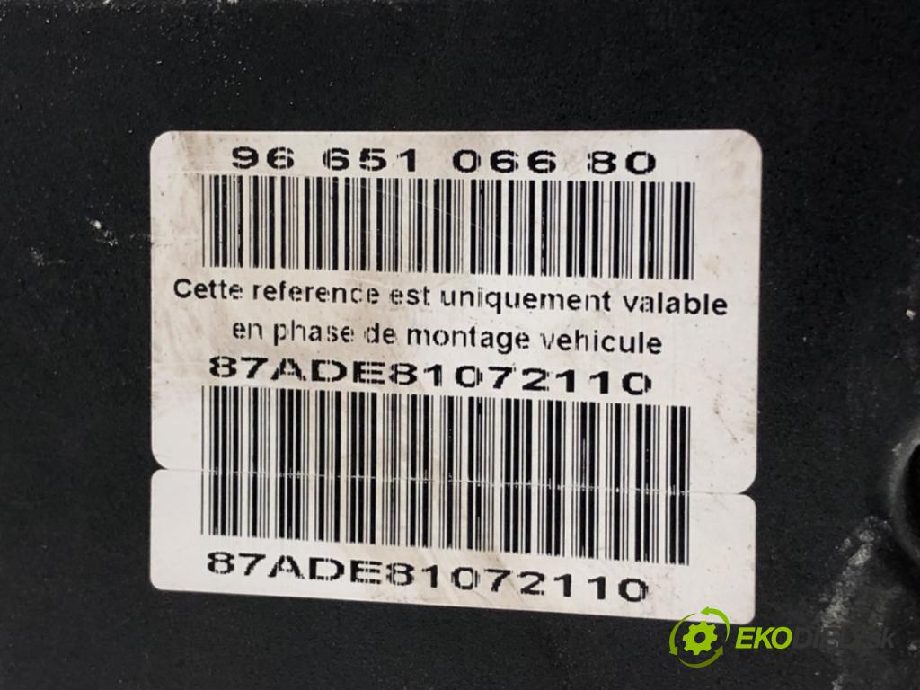 CITROEN C4 PICASSO I nadwozie wielkoprzestrzenne (MPV) (UD_) 2006 - 2015    2.0 i 16V 103 kW [140 KM] benzyna 2007 - 2013  Pumpa ABS 9665106680 (Pumpy ABS)