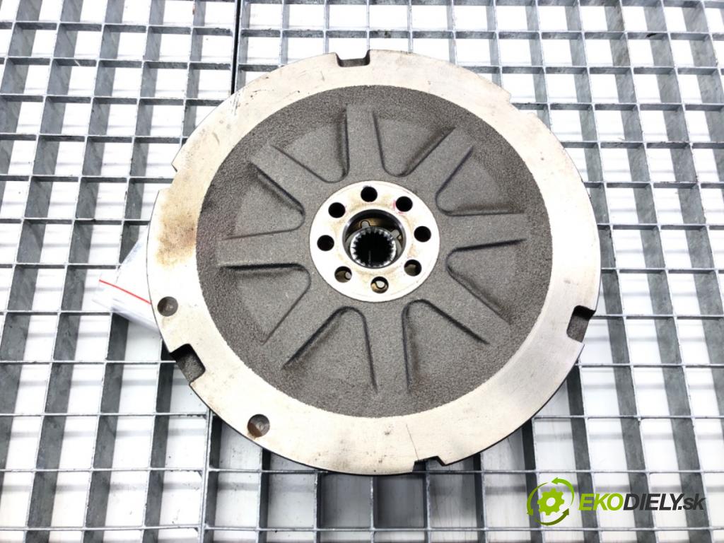 TOYOTA COROLLA sedan (_E21_) 2019 - 2022    1.8 VVTi Hybrid (MZEA12) 90 kW [122 KM] Hybryda silnik benzynowy / elektryczny 2019 - 2022  Spojková sada (bez ložiska) 0J162264 (Kompletné sady (bez ložiska))