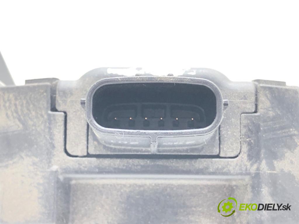 TOYOTA COROLLA sedan (_E21_) 2019 - 2022    1.8 VVTi Hybrid (MZEA12) 90 kW [122 KM] Hybryda silnik benzynowy / elektryczny 2019 - 2022  Potenciometer plynového pedálu 78110-02211 (Pedále)