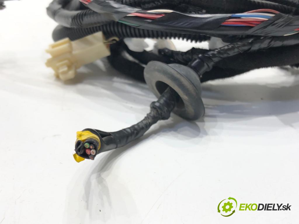 TOYOTA COROLLA E21 sedan 2021 90 kW 1.8 VVTi Hybrid (MZEA12) 1798 Káblovačka dverí