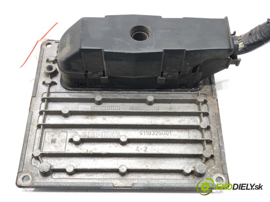 FORD FIESTA V (JH_, JD_) 2001 - 2014    1.3 51 kW [69 KM] benzyna 2001 - 2008  riadiaca jednotka Motor 6S61-12A650-TB (Riadiace jednotky)