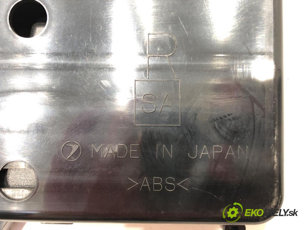 SUBARU FORESTER (SG_) 2002 - 2012    2.0 X AWD (SG5) 116 kW [158 KM] benzyna 2005 - 200  Držiak na nápoje  (Úchyty, držiaky na nápoje)