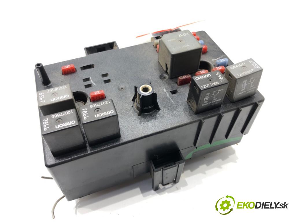 CHEVROLET EQUINOX 2003 - 2009    3.4 138 kW [188 KM] benzyna 2003 - 2009  Modul komfortu 22682563 (Moduly komfortu)