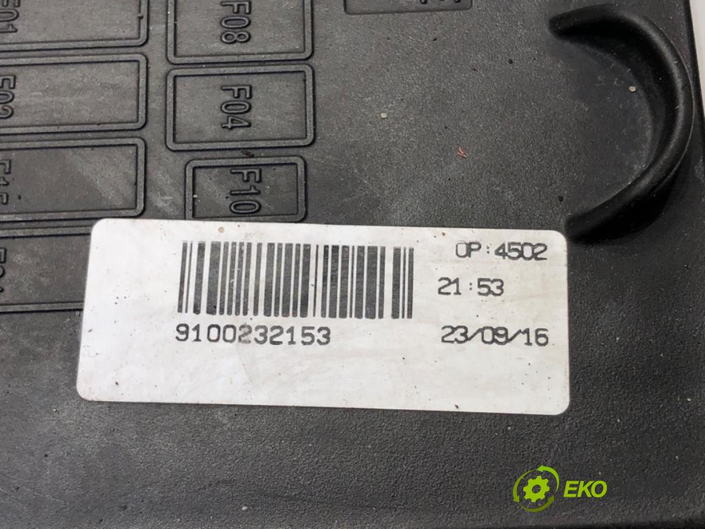 FIAT 500X (334_) 2014 - 2022    1.6 D Multijet (334AXA1B, 334AXA11) 88 kW [120 KM]  skříňka poistková  (Pojistkové skříňky)