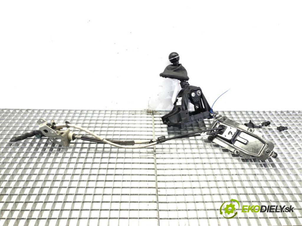 FIAT 500X (334_) 2014 - 2022    1.6 D Multijet (334AXA1B, 334AXA11) 88 kW [120 KM]  Kulisa 00502944940 (Rýchlostné páky / kulisy)