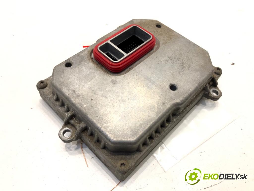 AUDI A4 B7 Avant (8ED) 2004 - 2008    2.0 TDI 103 kW [140 KM] olej napędowy 2004 - 2008  Menič XENON 1307329115 (Riadiace jednotky xenónu)