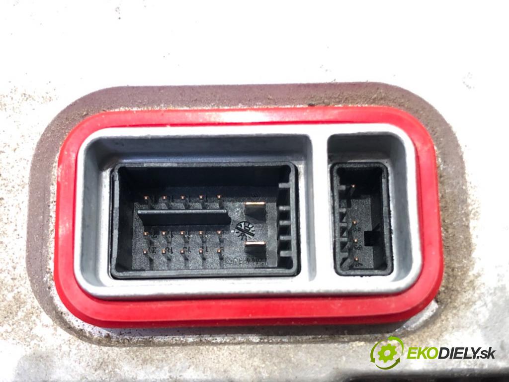 AUDI A4 B7 Avant (8ED) 2004 - 2008    2.0 TDI 103 kW [140 KM] olej napędowy 2004 - 2008  Menič XENON 1307329115 (Riadiace jednotky xenónu)