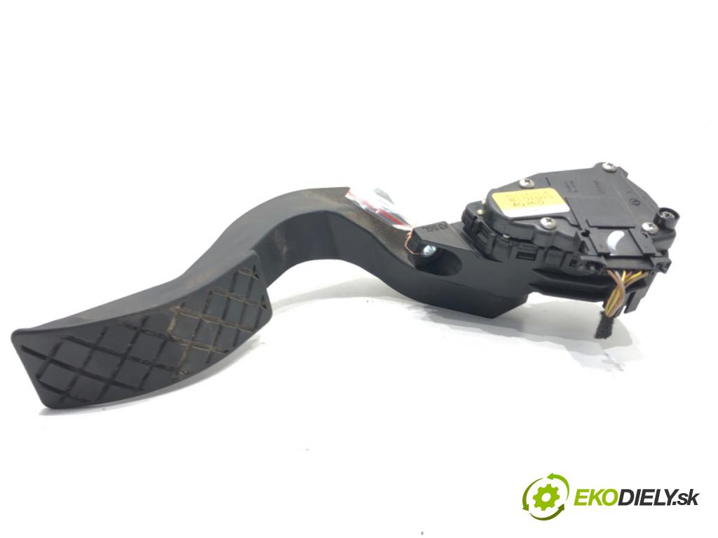 AUDI A4 B7 Avant (8ED) 2004 - 2008    2.0 TDI 103 kW [140 KM] olej napędowy 2004 - 2008  Potenciometer plynu 8E1723523G (Pedále)