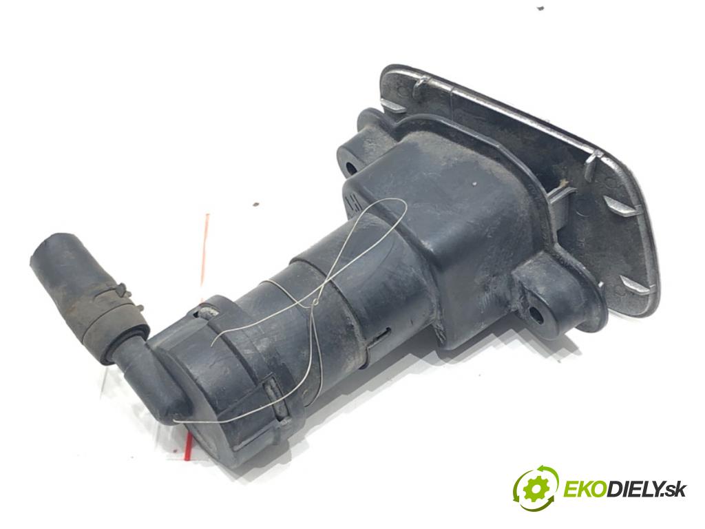 AUDI A4 B7 Avant (8ED) 2004 - 2008    2.0 TDI 103 kW [140 KM] olej napędowy 2004 - 2008  ostrekovača svetla ľavy 8E0955101D (Motorčeky, čerpadlá ostrekovačov)