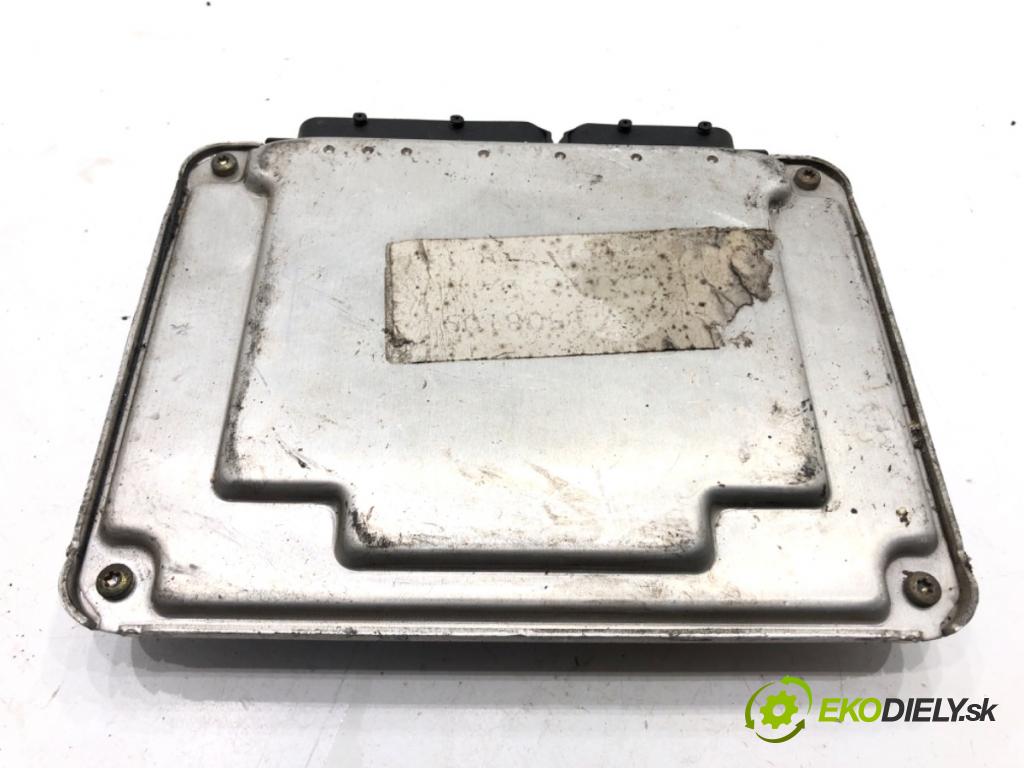 SEAT ALHAMBRA (7V8, 7V9) 1996 - 2010    1.9 TDI 66 kW [90 KM] olej napędowy 1996 - 2010  riadiaca jednotka Motor 038906019AB (Riadiace jednotky)