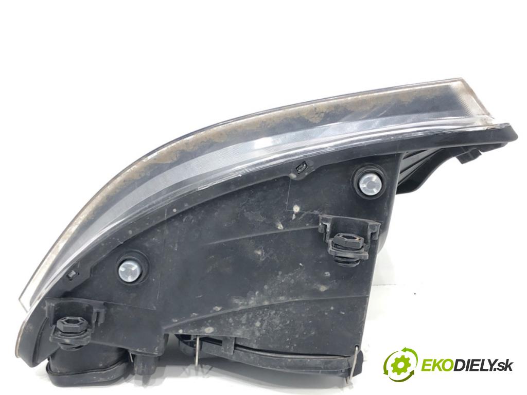 SEAT CORDOBA (6L2) 2002 - 2009    1.4 16V 55 kW [75 KM] benzyna 2002 - 2007  Svetlomet pravy predný