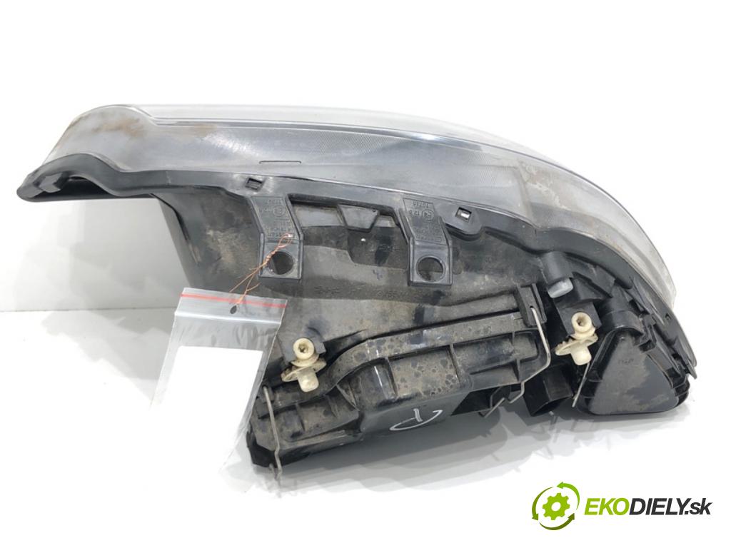 SEAT CORDOBA (6L2) 2002 - 2009    1.4 16V 55 kW [75 KM] benzyna 2002 - 2007  Svetlomet pravy predný