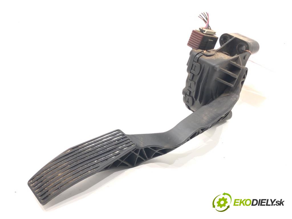 OPEL ZAFIRA A nadwozie wielkoprzestrzenne (MPV) (T98) 1999 - 2005    2.0 DTI 16V (F75) 74 kW [101 KM] olej napędowy 2000 - 2005  Potenciometer plynu 9202341 (Pedále)